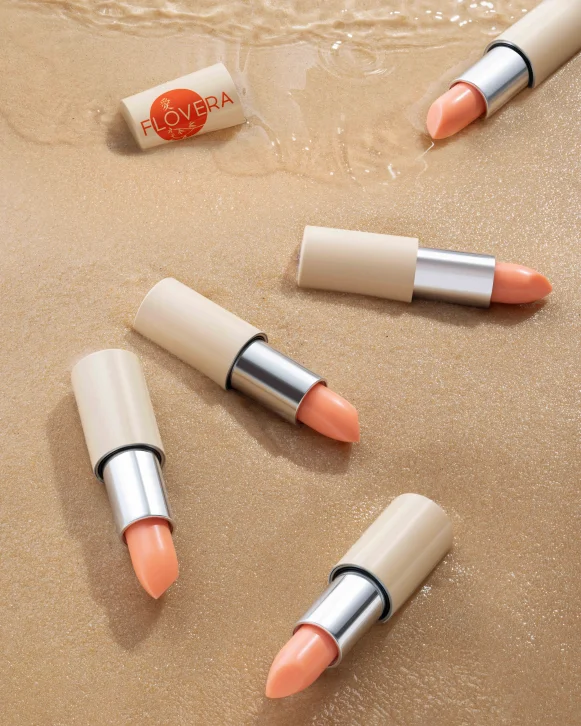 Тонирующий Бальзам для губ Daily-Lip-Retouch 