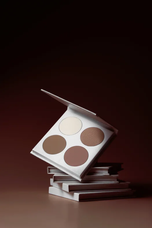 Палетка для контуринга CONTOUR PALETTE оттенок 001 UNIVERSAL